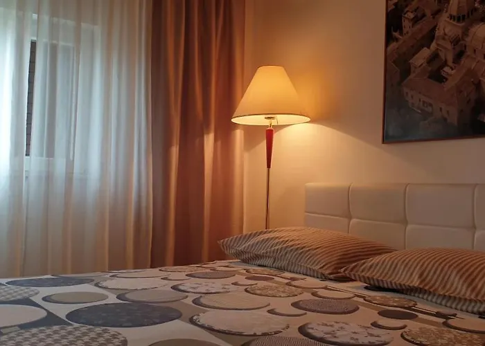 Rogoznicka Oaza Daire Rogoznica (Sibenik-Knin)