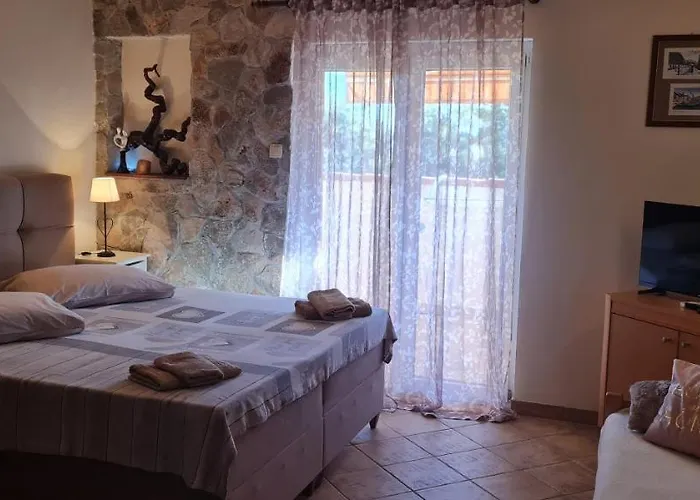 Rogoznicka Oaza * Rogoznica (Sibenik-Knin)